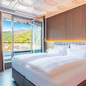 4* Ξενοδοχείο Plaza Premium